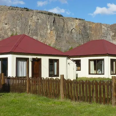 Cabanas El Puesto Sur El Chalten Exterior photo